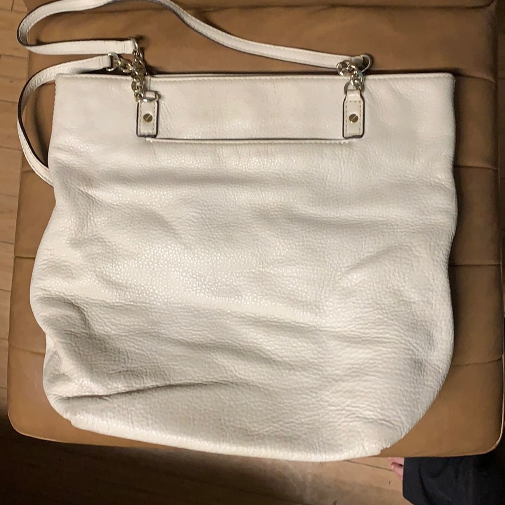 Cream Leather Michael Kors pebble hobo bag